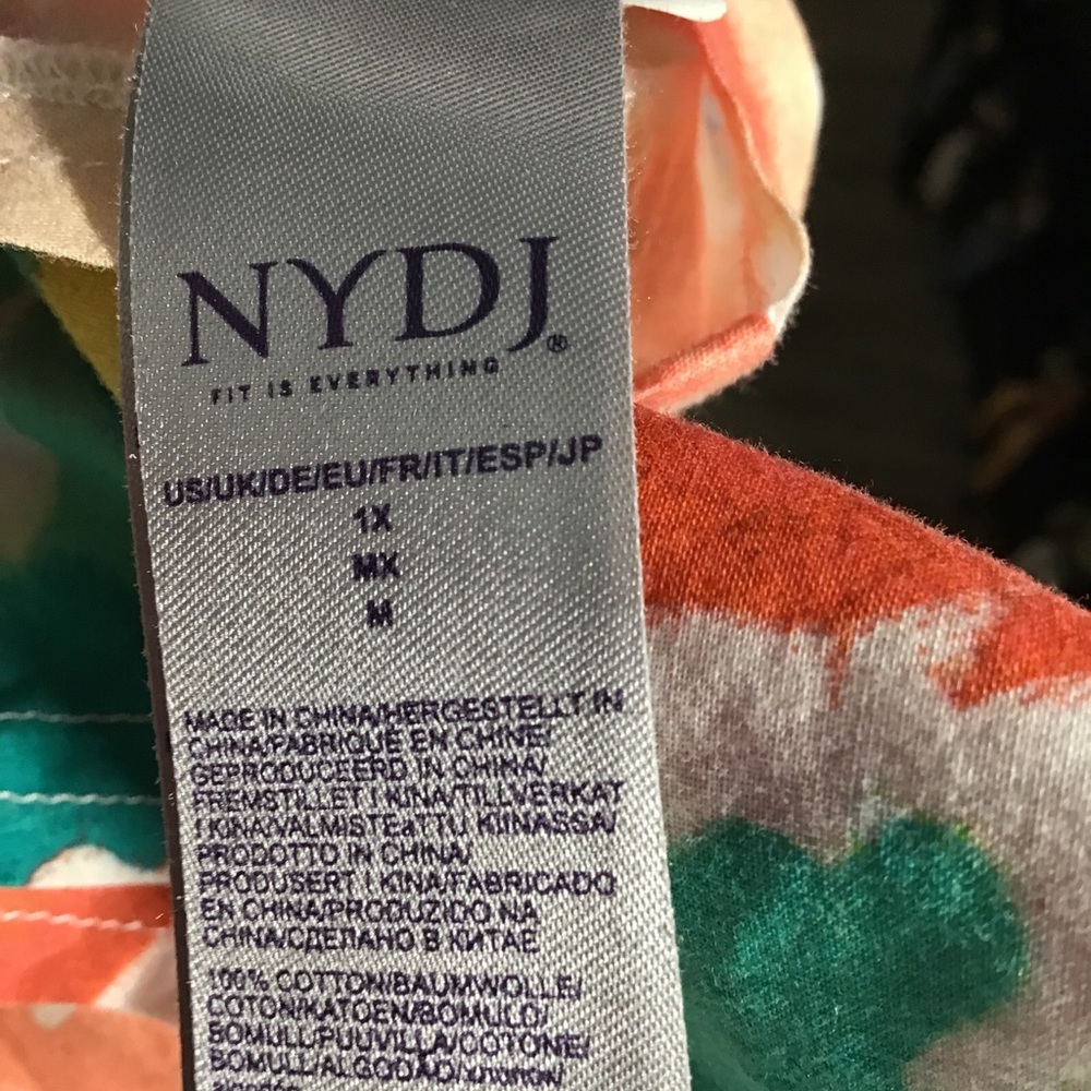 NYDJ BLOUSE Sz 1X WOMENS MULTICOLOR  V-NECK SHORT SLEEVE PLEATED BACK - Picture 8 of 10